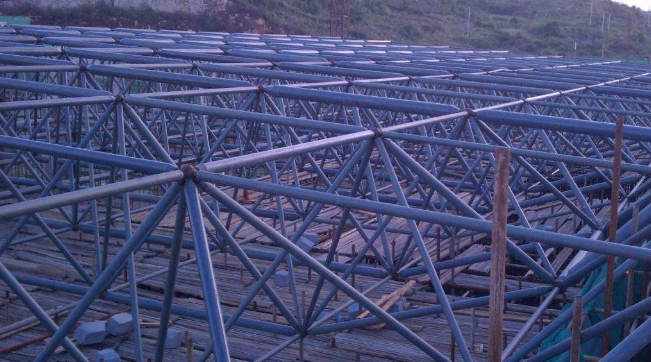 淄博概述网架加工中对钢材的质量的过细恳求